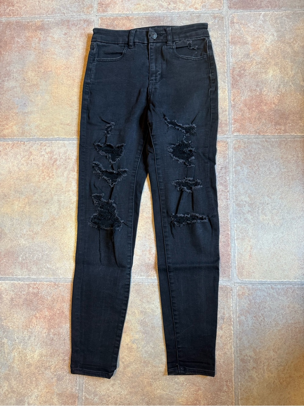 American Eagle Outfitters Black Distressed Skinny Jeans